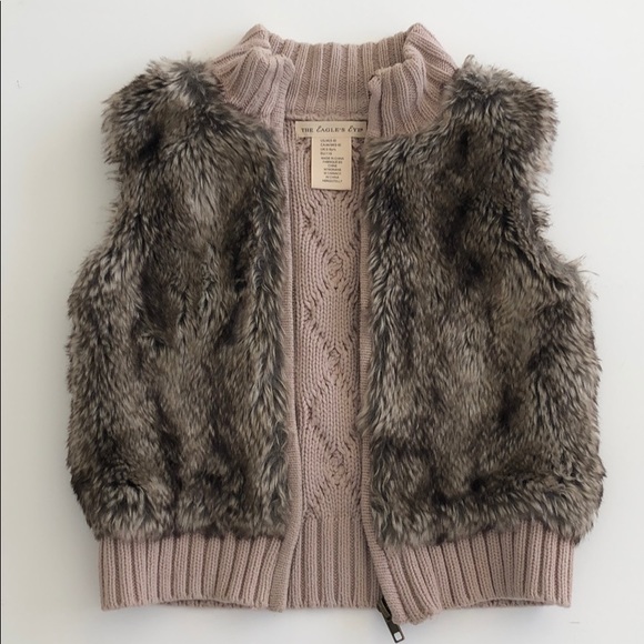 Girls faux fur and cable knit vest - Picture 3 of 3